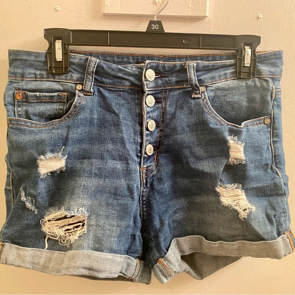 Button-up denim shorts